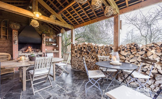 Charmante, maison chien admis � Ouffet, Ardenne