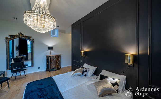 Chteau de luxe pour 30 personnes  Ouffet avec 14 chambres, 12 salles de bains, piscine intrieure, sauna et jardin priv