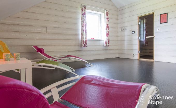 Location de vacances 3.5 étoiles avec sauna et jacuzzi à Ovifat