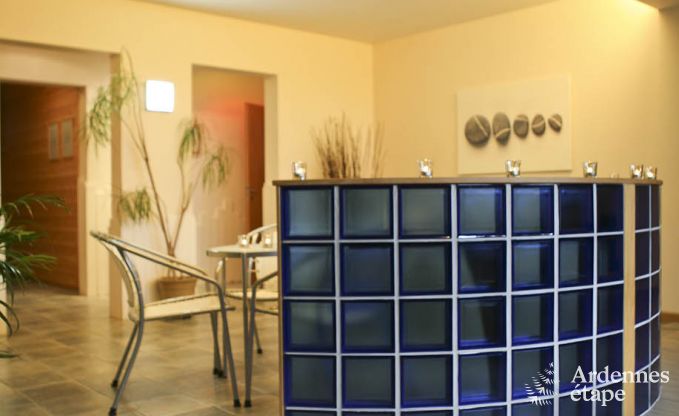 Villa de Luxe � Ovifat pour 18 personnes en Ardenne
