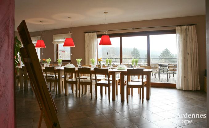 Villa de Luxe � Ovifat pour 18 personnes en Ardenne