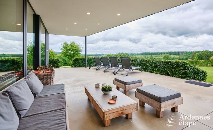 Villa de Luxe � Ovifat pour 19 personnes en Ardenne