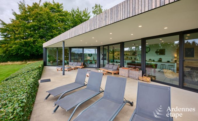 Villa de Luxe � Ovifat pour 19 personnes en Ardenne
