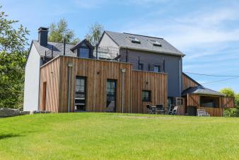 Location de vacances bien équipée pour 7 personnes à louer à Paliseul