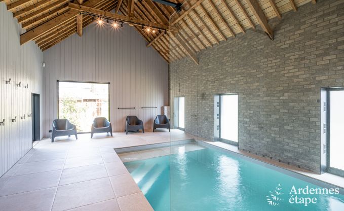 Maison de vacances moderne � Paliseul pour 14 personnes avec piscine et salle de jeux � Redu en Ardenne