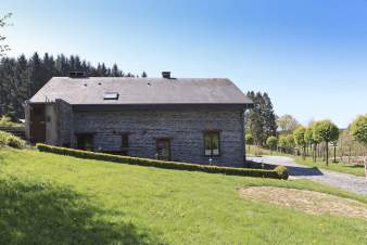 Maison de vacances pour les amoureux de la nature à louer à Paliseul