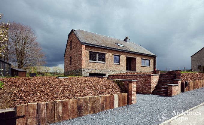 Chaleureuse maison de vacances � Paliseul, Ardenne belge