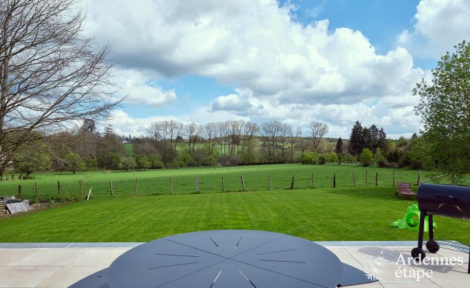 Chaleureuse maison de vacances � Paliseul, Ardenne belge