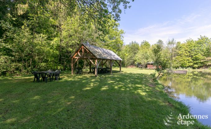 Maison de vacances � Paliseul pour 20 personnes en Ardenne