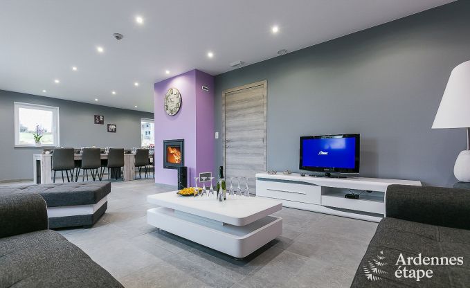 Maison de vacances avec piscine, wellness et de nombreux jeux, � Paliseul pour 28 personnes en Ardenne