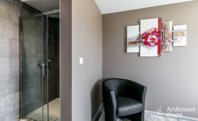 Maison de vacances avec piscine, wellness et de nombreux jeux, � Paliseul pour 28 personnes en Ardenne