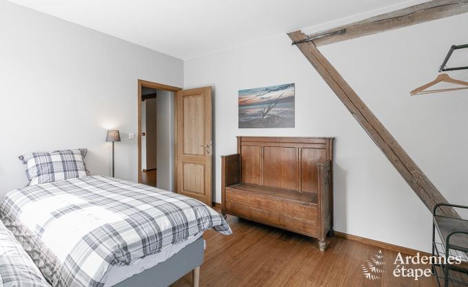 Villa de Luxe � Paliseul pour 26 personnes en Ardenne