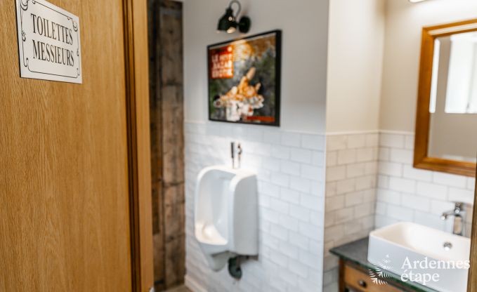 Villa de Luxe � Paliseul pour 26 personnes en Ardenne