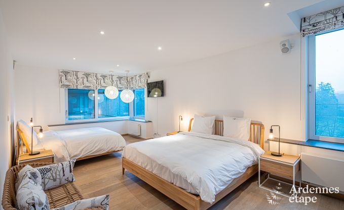 Villa de Luxe � Paliseul pour 18 personnes en Ardenne