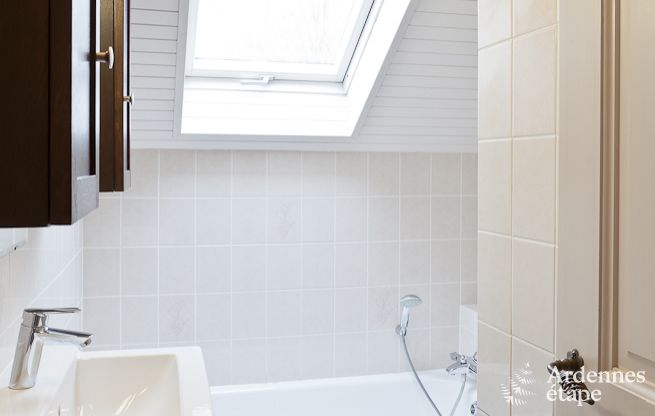 Maison de vacances  Paliseul pour 4/5 personnes en Ardenne