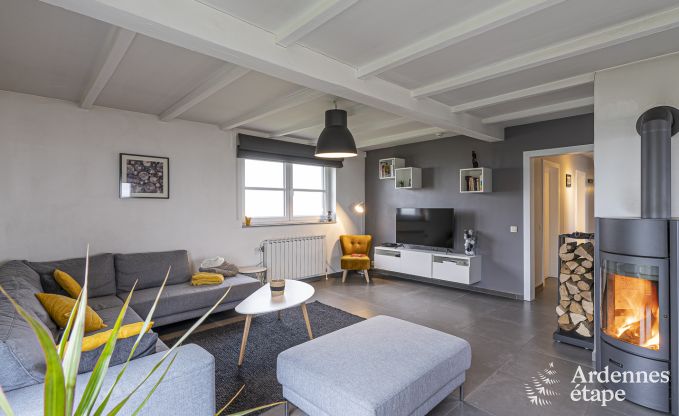 Maison de vacances � Paliseul pour 10 personnes en Ardenne