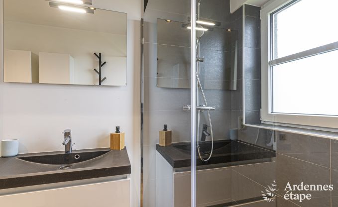 Maison de vacances � Paliseul pour 10 personnes en Ardenne