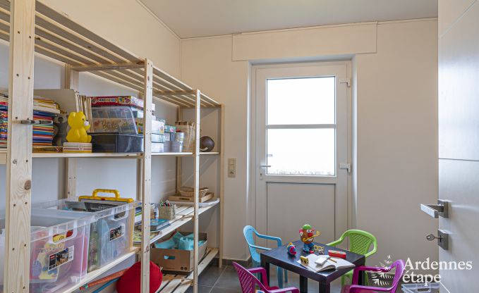 Maison de vacances � Paliseul pour 10 personnes en Ardenne