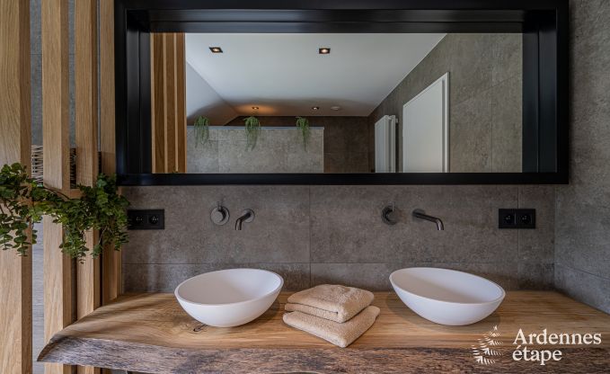 Maison de vacances � Paliseul pour 6/8 personnes en Ardenne