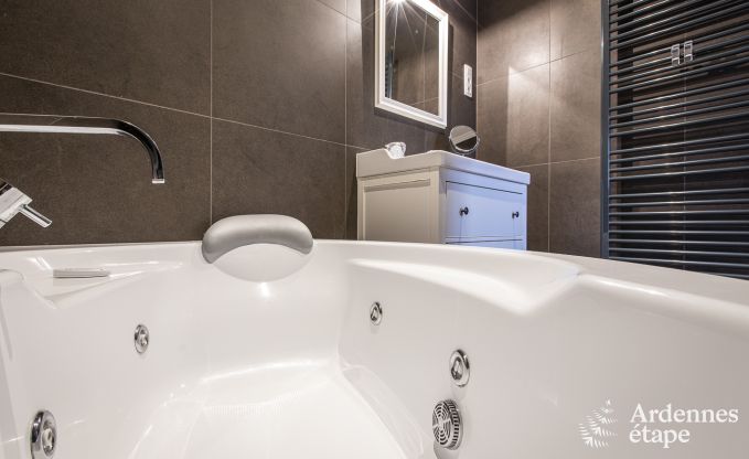 Maison de vacances � Paliseul pour 16/22 personnes en Ardenne