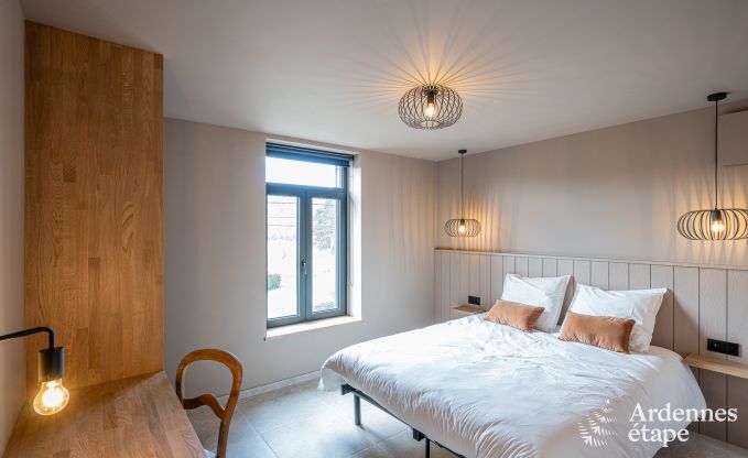 Maison de vacances moderne � Paliseul pour 14 personnes avec piscine et salle de jeux � Redu en Ardenne