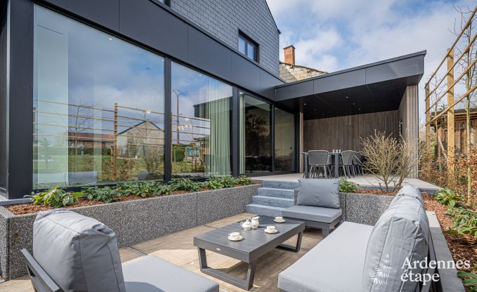 Maison de vacances moderne � Paliseul pour 14 personnes avec piscine et salle de jeux � Redu en Ardenne