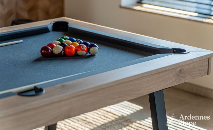 Maison de vacances moderne � Paliseul pour 14 personnes avec piscine et salle de jeux � Redu en Ardenne