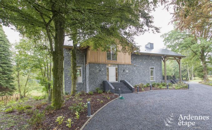 Maison de vacances � Paliseul pour 12 personnes en Ardenne