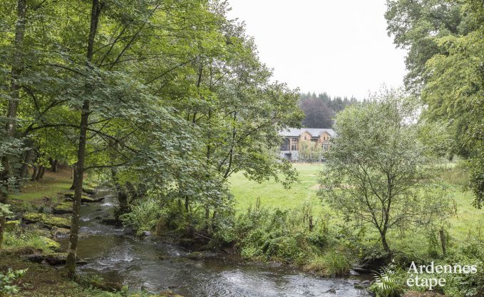 Maison de vacances � Paliseul pour 12 personnes en Ardenne