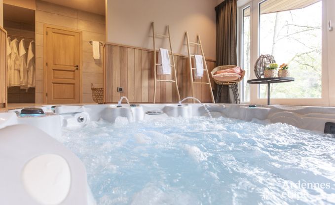 Maison de vacances � Paliseul pour 12 personnes en Ardenne