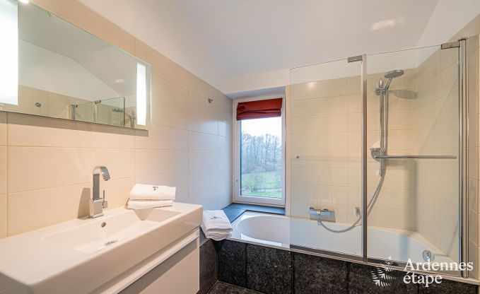 Villa de Luxe  Paliseul pour 18 personnes en Ardenne