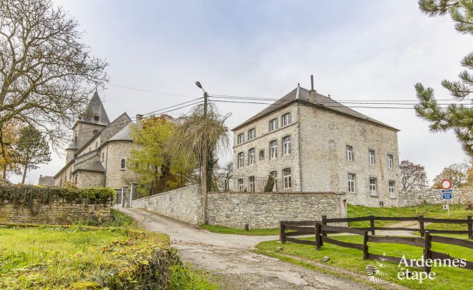 Ancien presbyt�re � Philippeville pour 12/14 personnes en Ardenne