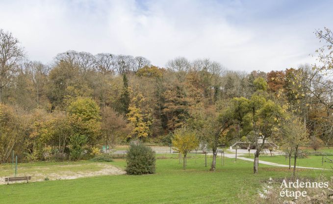 Ancien presbyt�re � Philippeville pour 12/14 personnes en Ardenne