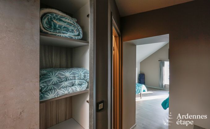 Villa de Luxe � Philippeville pour 18 personnes en Ardenne