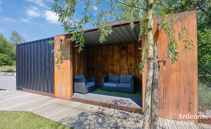Villa de Luxe � Philippeville pour 18 personnes en Ardenne