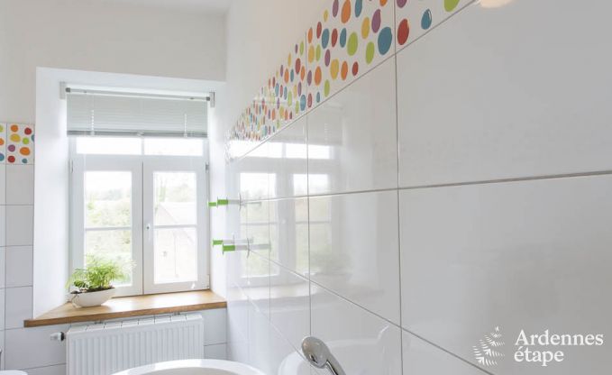 Ancien presbytre  Philippeville pour 12/14 personnes en Ardenne