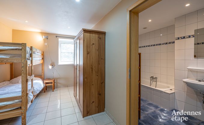 Vacances � la ferme � Plombi�res pour 11 personnes en Ardenne