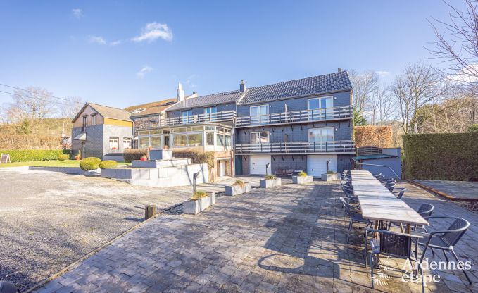 Maison de vacances � Polleur pour 36 personnes en Ardenne