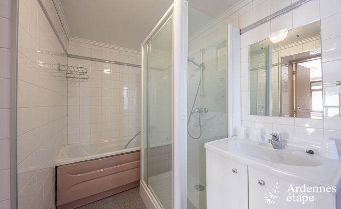 Maison de vacances � Polleur pour 26 personnes en Ardenne