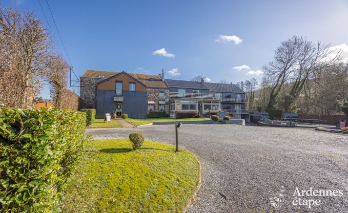 Maison de vacances � Polleur pour 26 personnes en Ardenne