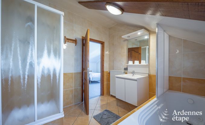 Maison de vacances � Polleur pour 26 personnes en Ardenne