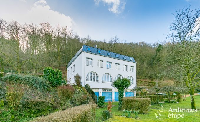 Maison de vacances � Poupehan pour 26 personnes en Ardenne