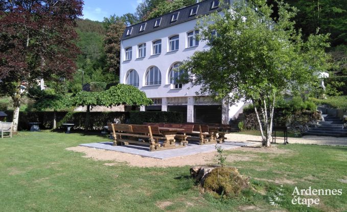 Maison de vacances � Poupehan pour 26 personnes en Ardenne