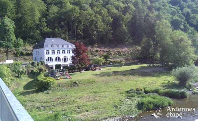Maison de vacances � Poupehan pour 26 personnes en Ardenne