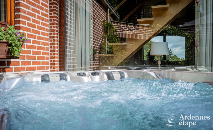 Gite avec sauna et jacuzzi � Profondeville pour 4/6 personnes en Ardenne