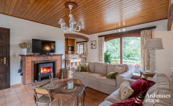 Gite avec sauna et jacuzzi � Profondeville pour 4/6 personnes en Ardenne