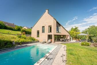 Villa 8/9 personnes avec piscine à Profondeville