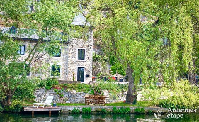 Exceptionnelle maison de charme  Profondeville pour 4 personnes avec jacuzzi, cabine infrarouge et ponton sur la Meuse