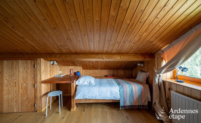 Gite avec sauna et jacuzzi � Profondeville pour 4/6 personnes en Ardenne