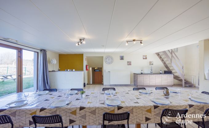 Maison de vacances � Prouvy pour 14 personnes en Ardenne
